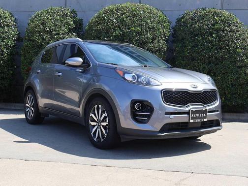 Mineral Silver 2017 Kia Sportage EX