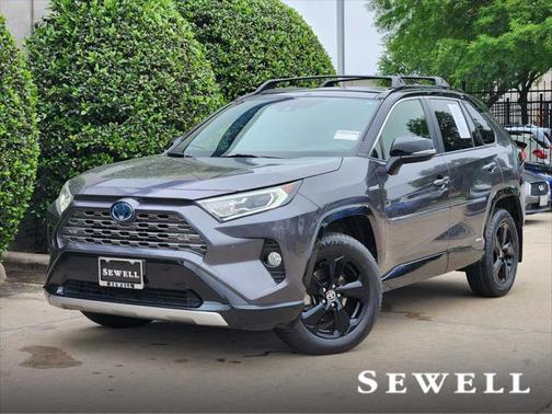 2021 Toyota RAV4 Hybrid SE