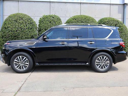 2022 Nissan Armada SV 2WD