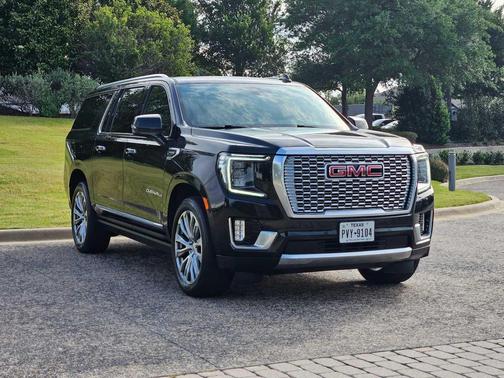 Onyx Black 2021 GMC Yukon XL Denali