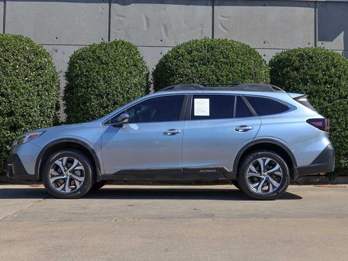 Ice Silver Metallic 2021 Subaru Outback Limited XT