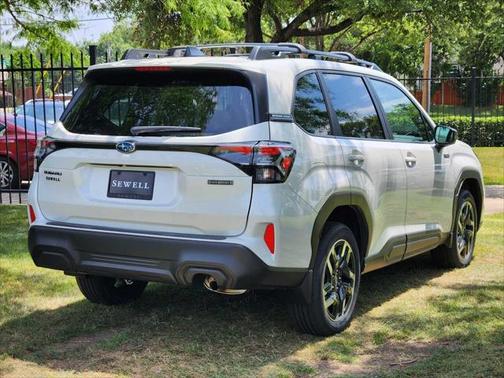 2025 Subaru Forester Hybrid Premium