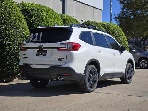 2025 Subaru Ascent Onyx Edition Touring 7-Passenger