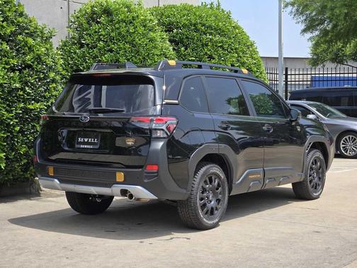Crystal Black Silica 2026 Subaru Forester Wilderness