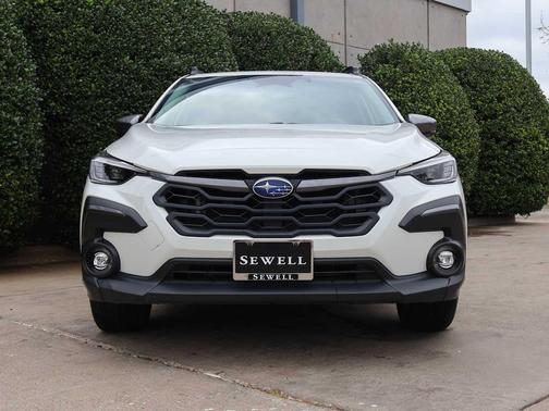 Crystal White Pearl 2024 Subaru Crosstrek Limited