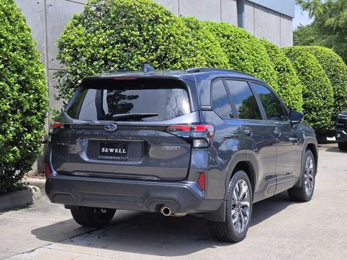 Magnetite Gray Metallic 2026 Subaru Forester Touring