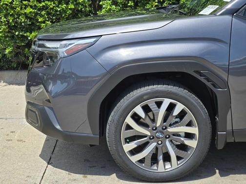 Magnetite Gray Metallic 2026 Subaru Forester Touring
