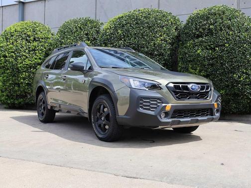 Autumn Green Metallic 2024 Subaru Outback Wilderness