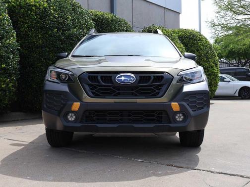 Autumn Green Metallic 2024 Subaru Outback Wilderness