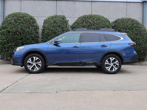 Abyss Blue Pearl 2022 Subaru Outback Limited