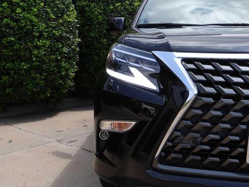 Black Onyx 2023 Lexus GX 460 Premium