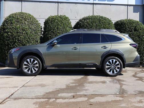 2024 Subaru Outback Touring