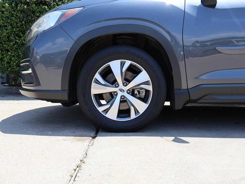 Magnetite Gray Metallic 2019 Subaru Ascent Premium 7-Passenger