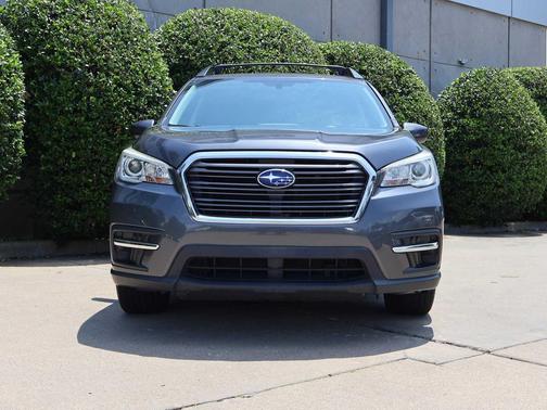 Magnetite Gray Metallic 2019 Subaru Ascent Premium 7-Passenger