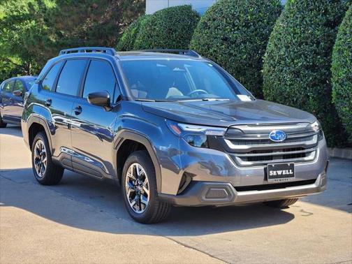 2025 Subaru Forester Base