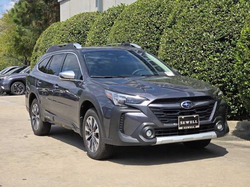 2025 Subaru Outback Touring
