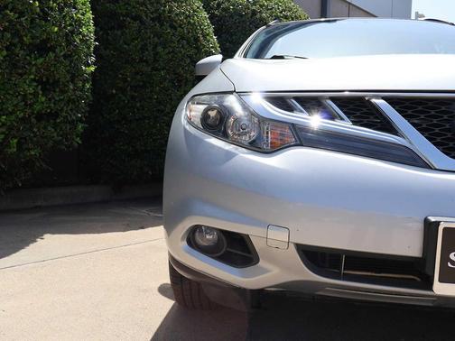 Brilliant Silver Metallic 2014 Nissan Murano SV