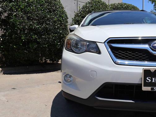 Crystal White Pearl 2015 Subaru XV Crosstrek Hybrid Base