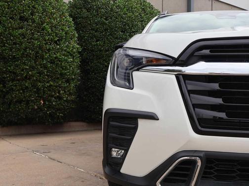 2024 Subaru Ascent Touring 7-Passenger