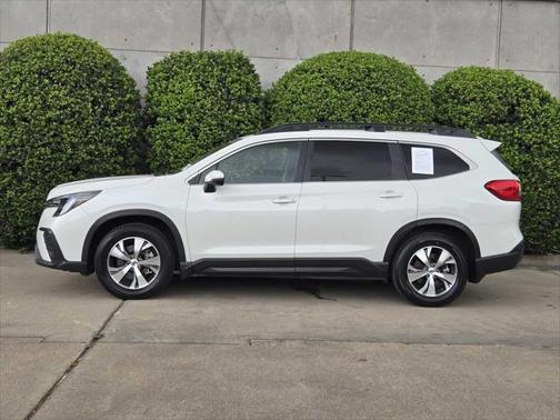 2023 Subaru Ascent Premium 7-Passenger