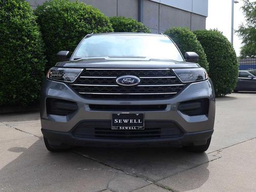 Carbonized Gray 2023 Ford Explorer XLT