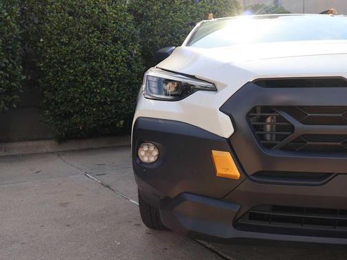 Crystal White Pearl 2026 Subaru Crosstrek Wilderness