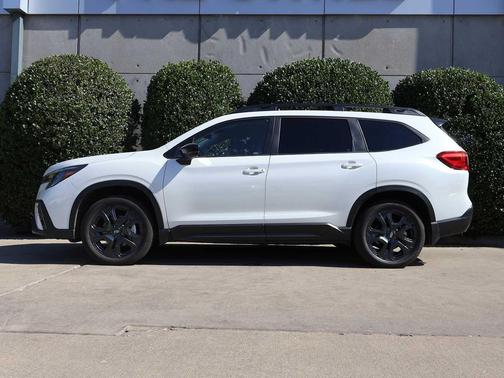 2025 Subaru Ascent Onyx Edition Touring 7-Passenger