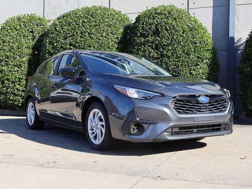 2025 Subaru Impreza Base