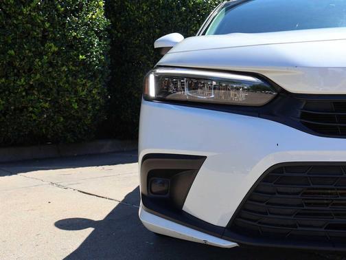 2023 Honda Civic EX