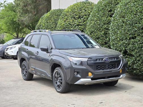 Magnetite Gray Metallic 2026 Subaru Forester Wilderness