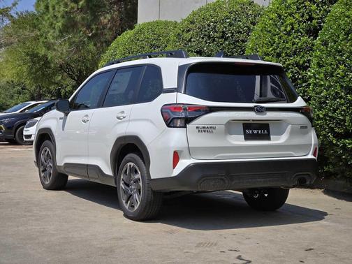 2025 Subaru Forester Hybrid Premium