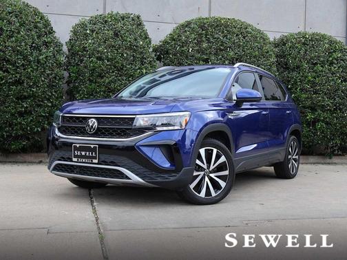 Dusk Blue Metallic 2023 Volkswagen Taos 1.5T SE