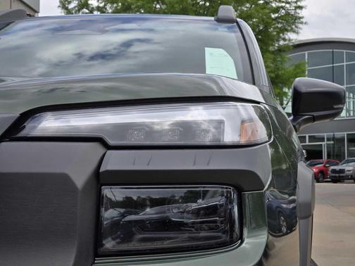 Deep Emerald Green Pearl 2026 Subaru Outback Wilderness