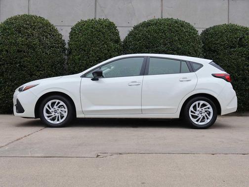 2025 Subaru Impreza Base