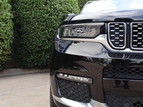 2023 Jeep Grand Cherokee L Summit Reserve