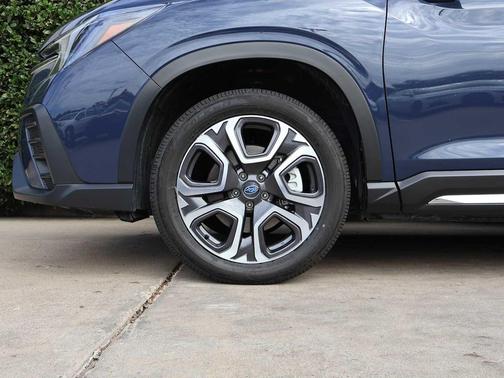2025 Subaru Ascent Limited 7-Passenger