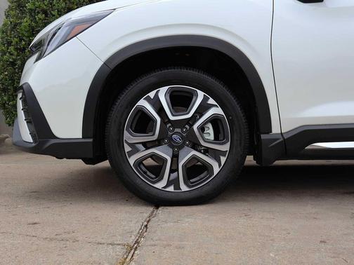 2024 Subaru Ascent Touring 7-Passenger