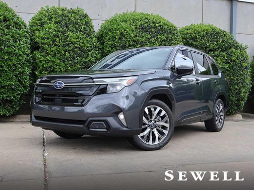 Magnetite Gray Metallic 2025 Subaru Forester Touring