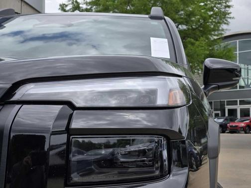 Crystal Black Silica 2026 Subaru Outback Premium