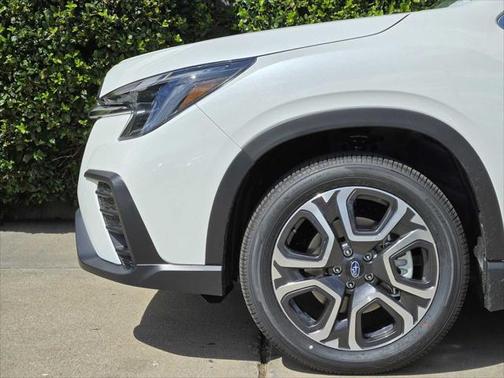 2025 Subaru Ascent Touring 7-Passenger