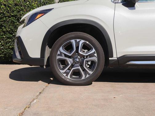 2025 Subaru Ascent Limited 7-Passenger