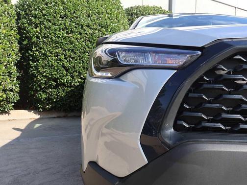 2024 Toyota Corolla Cross L