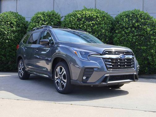 Magnetite Gray Metallic 2025 Subaru Ascent Limited 7-Passenger