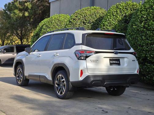 2025 Subaru Forester Hybrid Premium