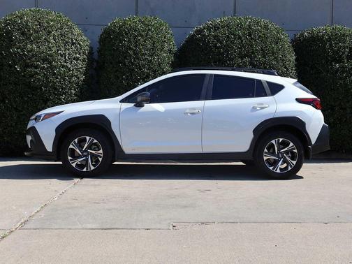 Crystal White Pearl 2024 Subaru Crosstrek Premium