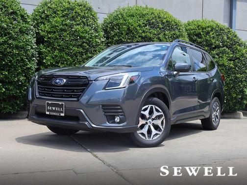 Magnetite Gray Metallic 2024 Subaru Forester Premium