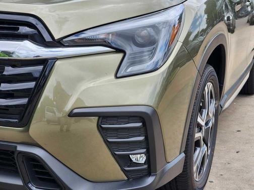 Autumn Green Metallic 2026 Subaru Ascent Limited 7-Passenger