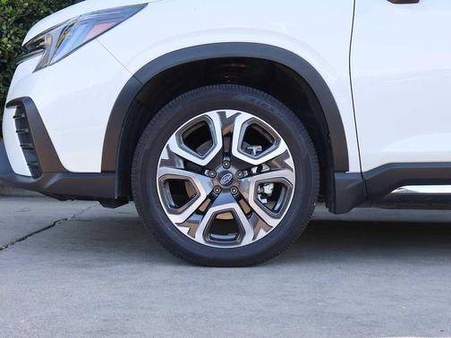 2025 Subaru Ascent Limited 7-Passenger