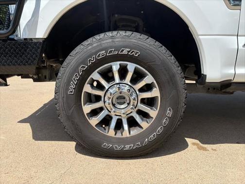 2022 Ford F-350 Lariat