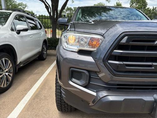 2019 Toyota Tacoma SR